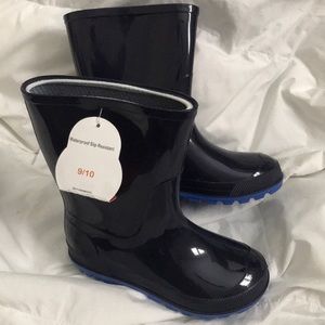 Rain boots